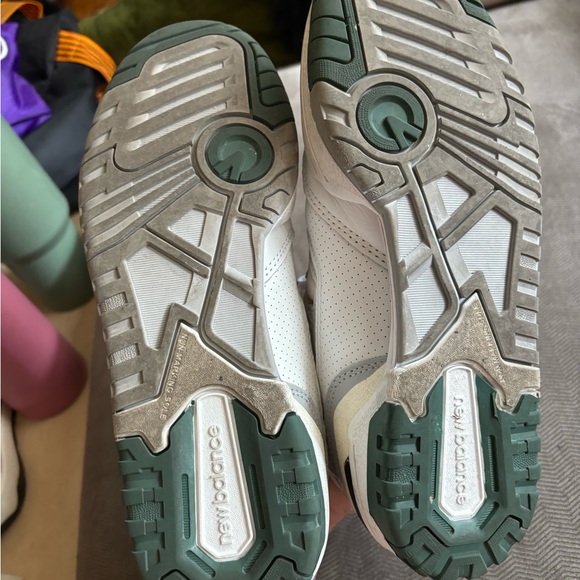 New Balance 550s size 7 in Nightwash Green - Picture 4 of 4